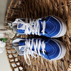 Vans Shark Theme